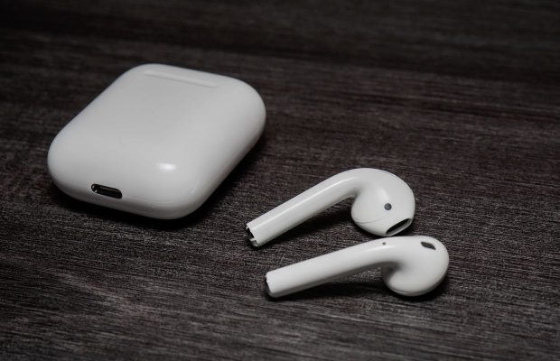 Stealthy classroom chat replaces the old fashioned note passing!