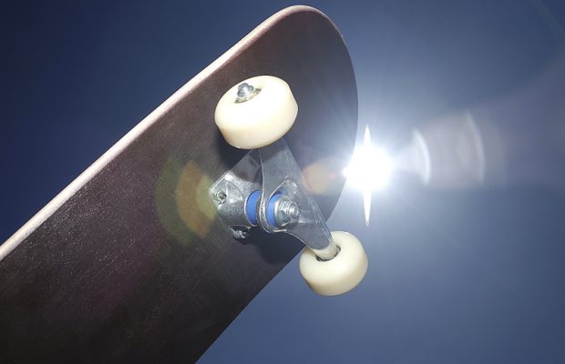 Darwin Olympics: Man-Child Gets Mad When Mom Won’t Buy Him a Skateboard