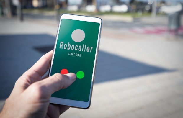 Get instant revenge on scammers and robocalls!