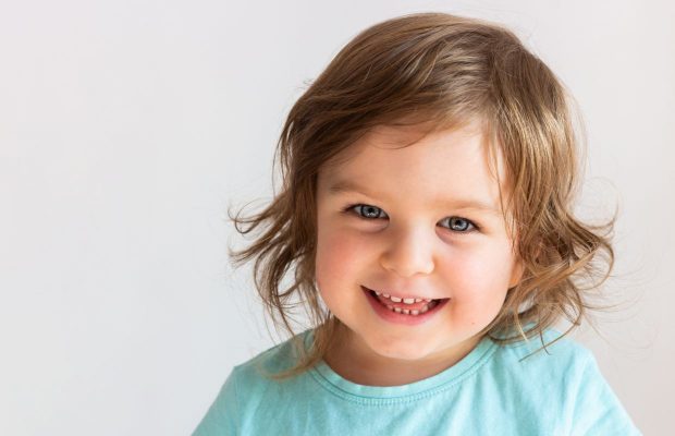 Country stars “Toddler Temptation Challenge” Country stars “Toddler Temptation Challenge”