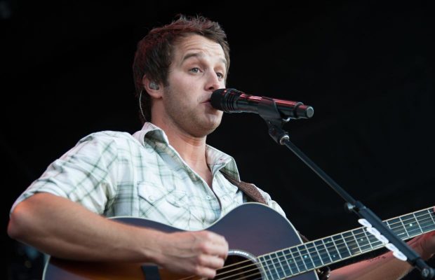 Easton Corbin releases new music! Easton Corbin releases new music!