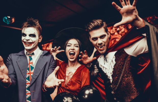 Need help with a Halloween costume?  Here ya go!