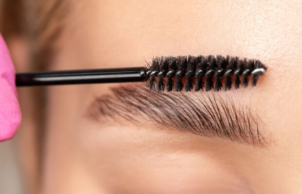 Mandi Tries Brow Lamination Mandi Tries Brow Lamination