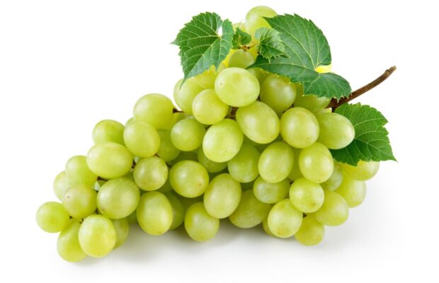 Eating Green Grapes May Bring You Good Luck In 2023