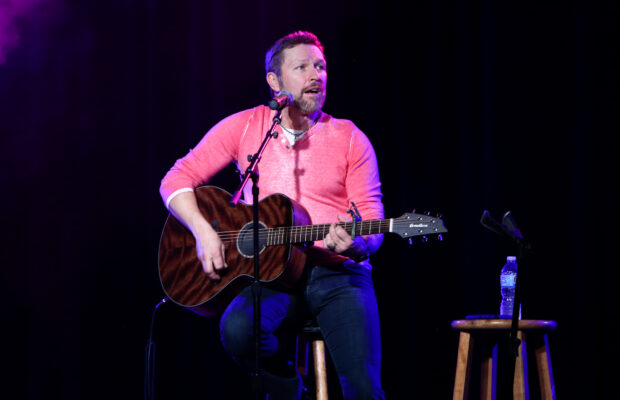 WATCH: Army Veteran Craig Morgan Sing “Soldier” WATCH: Army Veteran Craig Morgan Sing “Soldier”