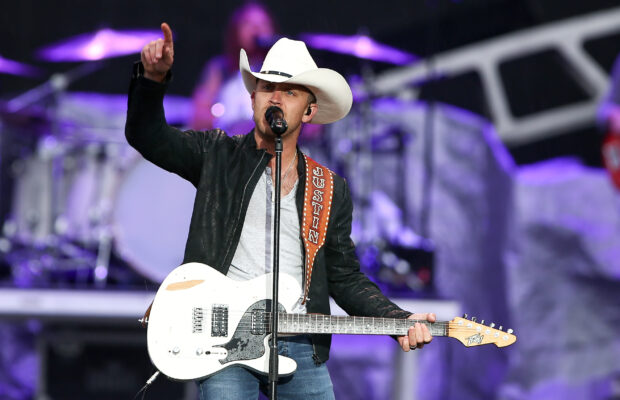 Justin Moore’s Message to Clarksville Justin Moore’s Message to Clarksville